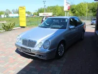Second-hand Mercedes E200 Elegance 163 CP (119 kW) 2000 Argintiu Berlinǎ