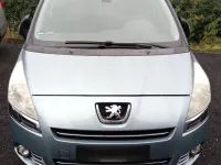 Gebraucht Peugeot 5008 156 PS (114 kW) 2009 Blau Van / Kleinbus