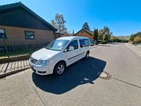 Gebraucht VW Caddy Maxi 105 PS (77 kW) 2010 Weiß Van / Kleinbus