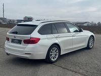 Gebraucht BMW 320 Advantage 190 PS (139 kW) 2016 Weiß Kombi