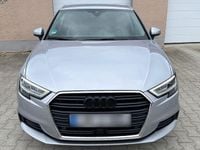 Gebraucht Audi A3 Comfort 150 PS (110 kW) 2017 Silber Limousine