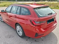 Gebraucht BMW 330e Advantage 292 PS (214 kW) 2022 Rot Kombi