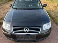 Gebraucht VW Passat 131 PS (96 kW) 2003 Schwarz Limousine