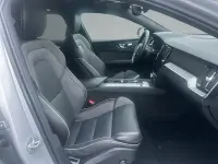 Używany Volvo V60 Plus 197 KM (144 kW) 2025 Srebrny Kombi