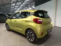 Gebraucht Hyundai i10 Trend 84 PS (61 kW) 2024 Grün Kleinwagen