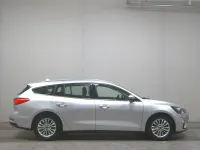 Usado Ford Focus Titanium 125 CV (91 kW) 2021 Plateado Berlina