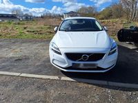 Gebraucht Volvo V40 152 PS (111 kW) 2018 Weiß Coupé