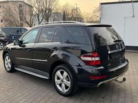 Gebraucht Mercedes ML320 224 PS (164 kW) 2008 Obsidianschwarz  metalliclack SUV
