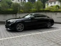 Gebraucht Mercedes C180 AMG line 156 PS (114 kW) 2022 Schwarz Coupé