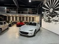 Second-hand Mazda MX5 Selection 184 CP (135 kW) 2016 Roșu Cabrio