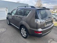 Gebraucht Mitsubishi Outlander Edition 177 PS (130 kW) 2011 Braun SUV