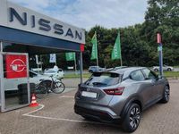 Neu Nissan Juke Acenta 114 PS (83 kW) 2025 Grau SUV