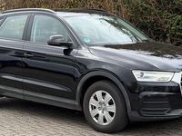 Gebraucht Audi Q3 Ambiente 150 PS (110 kW) 2015 Schwarz SUV