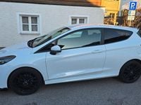 Gebraucht Ford Fiesta ST 200 PS (147 kW) 2019 Weiß Kleinwagen