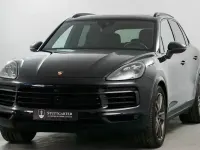 Gebraucht Porsche Cayenne S Chrono 441 PS (324 kW) 2018 Schwarz SUV
