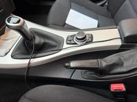 Gebraucht BMW 320 184 PS (135 kW) 2010 Weiß Kombi