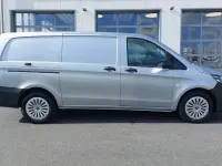 Gebraucht Mercedes Vito 163 PS (119 kW) 2024 Hightechsilber metallic Van