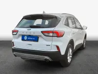 Gebraucht Ford Kuga Titanium 224 PS (164 kW) 2022 Weiß SUV