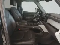Gebraucht Land Rover Defender HSE Dynamic 300 PS (220 kW) 2022 Santorini black SUV
