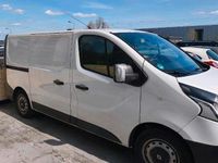 Second-hand Renault Trafic 150 CP (110 kW) 2016 Alb Monovolum