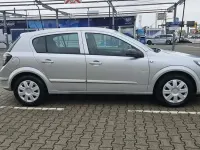 Gebraucht Opel Astra Edition 105 PS (77 kW) 2006 Starsilber iii m2 Kleinwagen