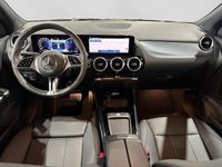 Gebraucht Mercedes GLA200 Progressive 150 PS (110 kW) 2025 Schwarz SUV