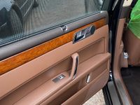 Second-hand VW Phaeton 245 CP (180 kW) 2015 Negru Berlinǎ