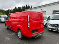 Gebraucht Ford Transit Custom Trend 131 PS (96 kW) 2019 Rot Van / Kleinbus