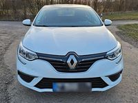 Gebraucht Renault Mégane IV Intens 101 PS (74 kW) 2017 Weiß Limousine