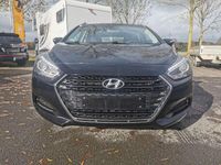 Gebraucht Hyundai i40 Classic 135 PS (99 kW) 2016 Schwarz Kombi