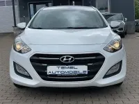 Second-hand Hyundai i30 Style 136 CP (100 kW) 2015 Alb Break