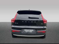 gebraucht Volvo XC40 T2 Momentum Pro