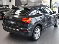 Gebraucht Audi Q2 Basis 116 PS (85 kW) 2023 Grau SUV