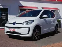 Używany VW up! Active 65 KM (47 kW) 2021 Biały Hatchback