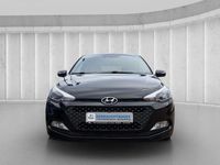Gebraucht Hyundai i20 YES! 84 PS (61 kW) 2017 Schwarz Kleinwagen