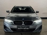 Gebraucht BMW 320 Shadowline 190 PS (139 kW) 2024 Skyscraper grau metallic Kombi