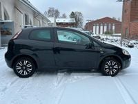 Gebraucht Fiat Punto Young 69 PS (50 kW) 2016 Schwarz Kleinwagen