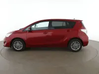 Gebraucht Toyota Verso Edition-S 147 PS (108 kW) 2017 Rot Van / Kleinbus