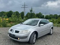 Gebraucht Renault Mégane Cabriolet Authentique 111 PS (81 kW) 2005 Grau Cabrio