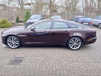 Gebraucht Jaguar XJ Premium Luxury 300 PS (220 kW) 2018 Aurora redjbc2205 Limousine