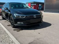 Gebraucht VW Passat Highline 239 PS (175 kW) 2016 Schwarz Kombi