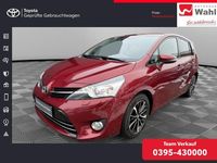 Gebraucht Toyota Verso Edition-S 147 PS (108 kW) 2017 Rot Van / Kleinbus