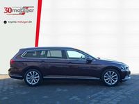 Gebraucht VW Passat Highline 190 PS (139 kW) 2016 Rot Kombi