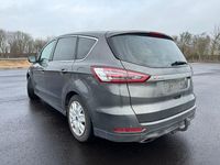 Gebraucht Ford S-MAX Titanium 239 PS (175 kW) 2016 Grau Van / Kleinbus