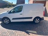 Gebraucht Citroën Berlingo 90 PS (66 kW) 2012 Weiß Van / Kleinbus