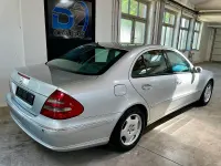 Gebraucht Mercedes E270 Elegance 177 PS (130 kW) 2002 Silber Limousine