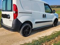 Gebraucht Opel Combo 105 PS (77 kW) 2015 Weiß Van / Kleinbus