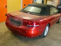 Używany Chrysler Sebring Cabriolet 141 KM (103 kW) 2002 Czerwony Kabriolet