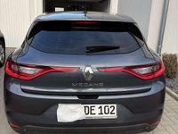 Gebraucht Renault Mégane IV Intens 110 PS (80 kW) 2018 Grau Limousine