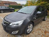 Gebraucht Opel Astra 101 PS (74 kW) 2010 Grau Kombi